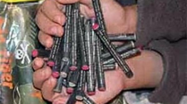 peste cinci tone de produse pirotehnice confiscate