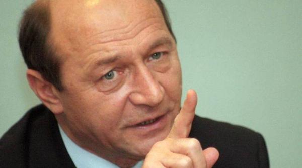 traian basescu avertisment pentru dacian ciolo