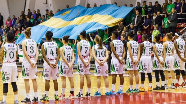 scandal la un meci de baschet de ce au fost jignite sportivele din cluj