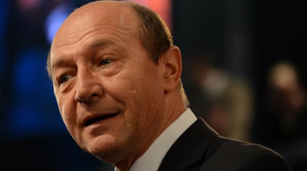 replica lui basescu dupa ce a vazut un zvon controlat