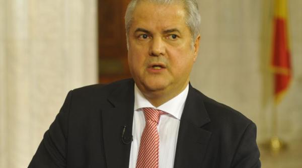adrian nastase atac la decizia ministrului justi iei seamana cu solutia aruncarii patului pe fereastra in cazuri de adulter