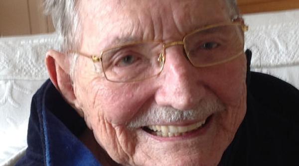 hubert giraud autorul celebrului hit mamy blue a murit video