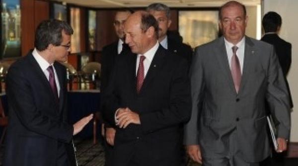 intr un dosar al lui ghe ea pre edintele cec apare traian basescu gre eala sau gluma a procurorilor