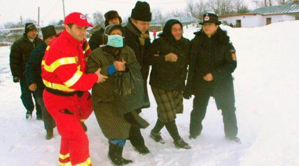 patriarhul daniel catre preo i ajuta i semenii afecta i de condi iile meteo