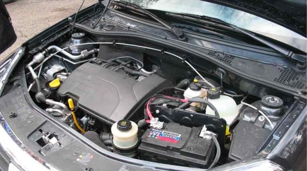 renault recheama in service 15 000 de vehicule vezi motivul