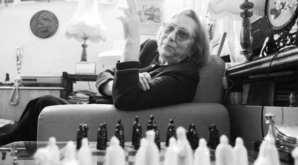 ministrul vulpescu mesaj dupa ce a murit elisabeta polihroniade