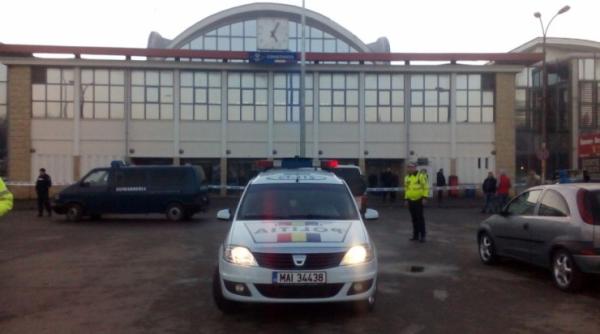 alerta cu bomba in gara din constan a