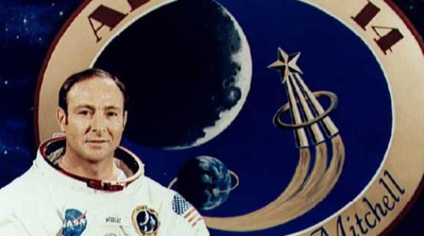 nasa a murit al aselea astronaut american care a pa it pe luna