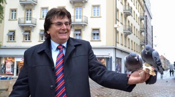 nicolae robu manevre suspecte pentru un mercedes de 74 000 euro