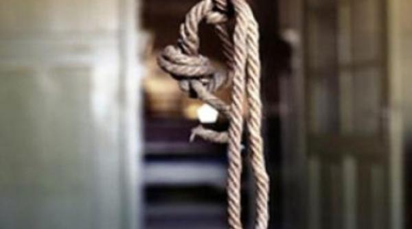 roman mort intr un penitenciar din italia