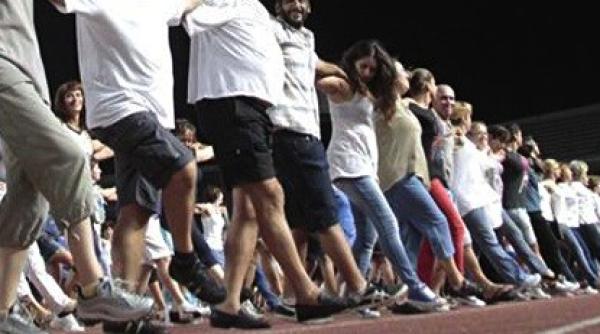 constan a ar putea ajunge in cartea recordurilor cu sirtaki