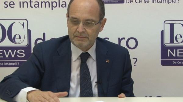 ministrul curaj despre doctorate i jocurile politice