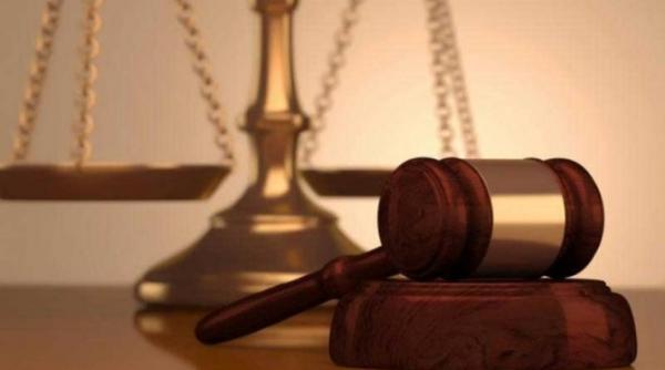 dolj  fiul unei judecatoare din craiova  suspectat ca ar fi injunghiat un tanar in timpul unui concert