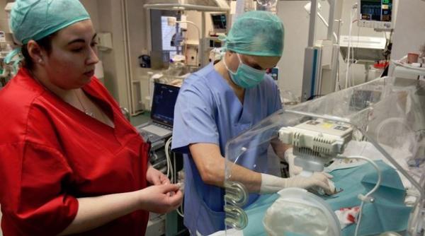 misterul imbolnavirii bebelu ilor adancit de rezultatele analizelor