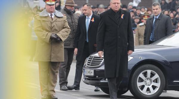 klaus iohannis puteti sa contati pe noi
