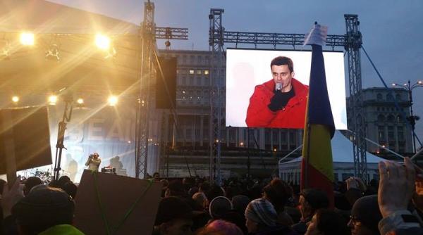 romanii in strada gadea ciuvica i badea distrug propaganda basista live text