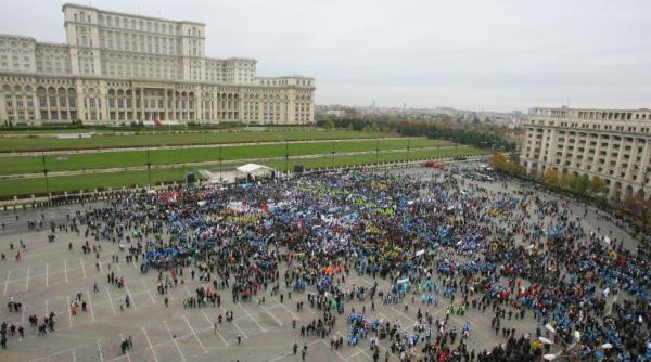 capitala macinata de proteste doua proteste sambata in bucure ti