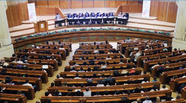 snspa doua sesiuni de pre testare la facultatea de stiinte politice