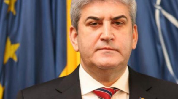 cine l a denun at pe oprea la dna