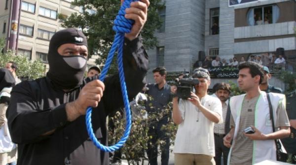 iran to i barba ii dintr o localitate au fost executa i