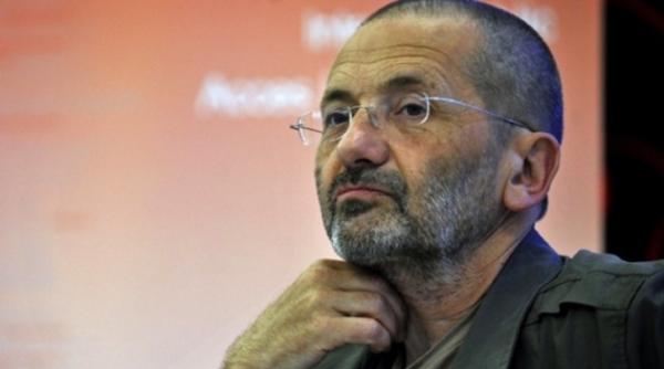 scandal activewatch usr pcr mentalita i totalitare