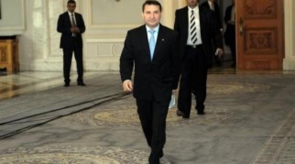 instan a a decis primarul bacaului romeo stavarache in arest la domiciliu