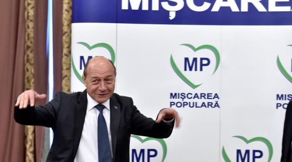 basescu pregate te o mare surpriza sunt acolo toti o apa si un pamant