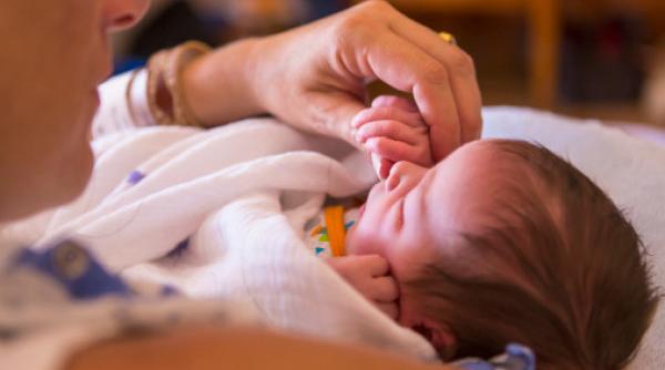 situa ie extrem de rara gemeni cu ta i diferi i