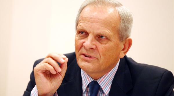 theodor stolojan legea darii in plata nu trebuia introdusa intr un an electoral