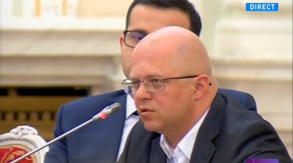 gadea i ursu reclama ie in senat am vazut recent niste indivizi