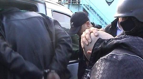 lider interlop periculos dat in urmarire na ionala