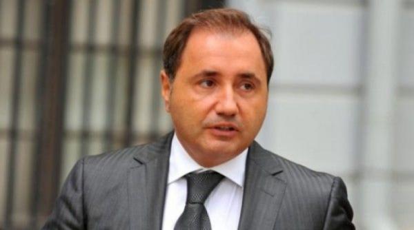 o noua lovitura pentru rizea