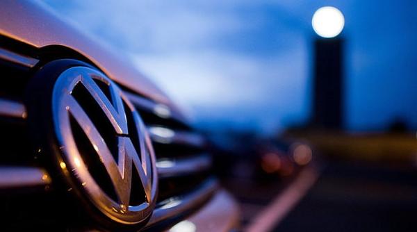 grupul volkswagen este dat in judecata in germania pentru 3 3 miliarde de euro in scandalul emisiilor