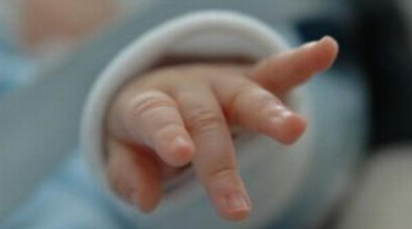 bomba de ce a fost operat bebelu ul cu e coli din italia