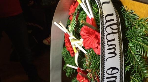 legea antifumat priveghi inedit intr o cafenea din sibiu unde s a adus un ultim omagiu fumatului