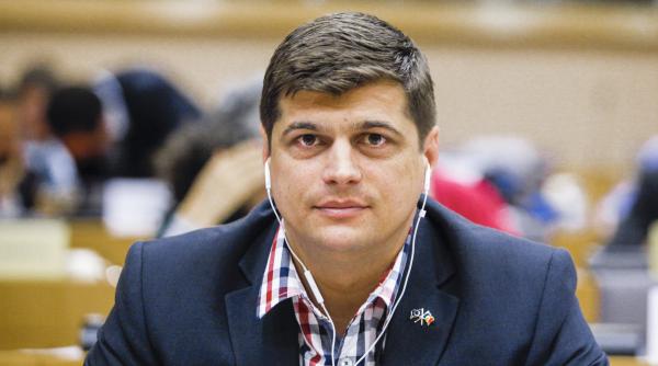 europarlamentarul lauren iu rebega avertizeaza ca europa nu trebuie sa se lase antajata