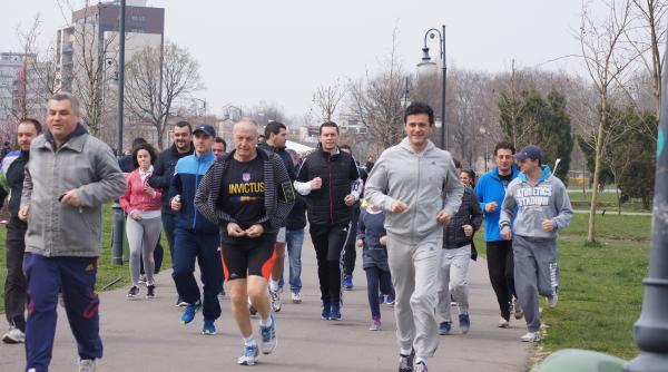 primarul capitalei a alergat pentru daramarea zidului din jurul palatului parlamentului