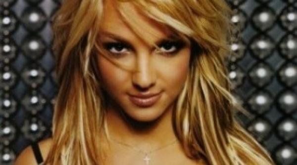 britney spears imagine mult prea sexy a revenit la forma