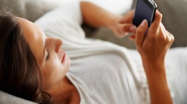 telefoanele mobile afecteaza calitatea somnului