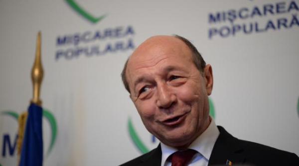 basescu sa plece la pensie nu o sa mai ai dna ul pe cap