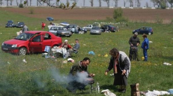 weekend prelungit pentru romani i 10 ore de munca pe zi propunerea unui senator clujean