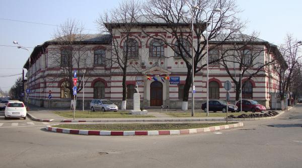 colegiu de top intr un ora cu mul i omeri andrei neder alde explica acest paradox