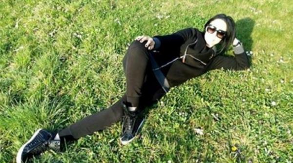 iulia albu atac la andreea marin pitipoanca la firul ierbii