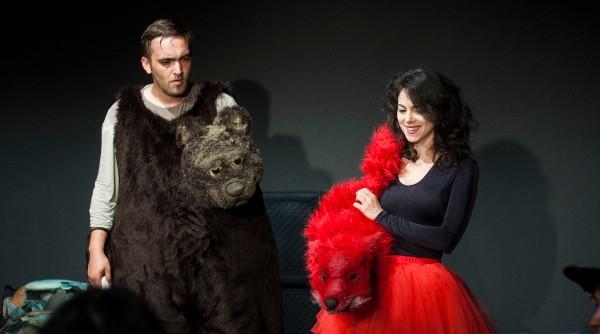 un leu biletul la teatru spectacole pentru toata lumea