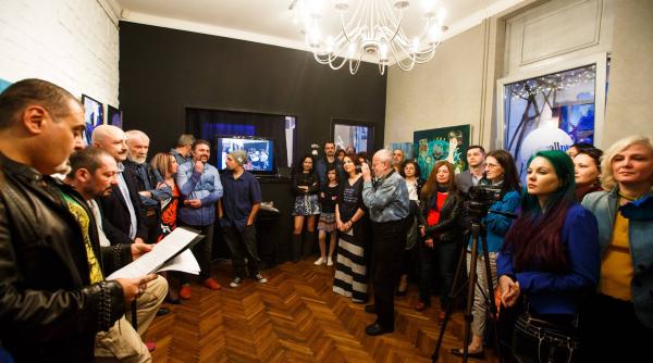 ultramarin expozitie aniversara la gallery