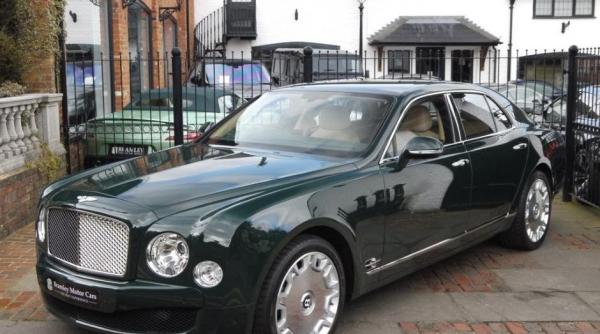 un bentley al reginei elisabeta a ii a scos la vanzare care e pre ul cerut