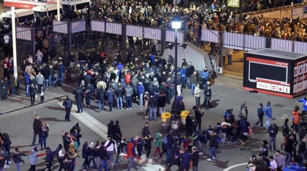 atentate la paris unul dintre suspec i a fost arestat