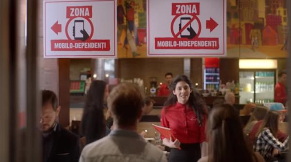 pizza hut fara smartphone la masa campanie pentru de telefonizare