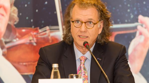 carrefour i andr rieu rezultatele campaniei de dona ii pentru victimele de la colectiv