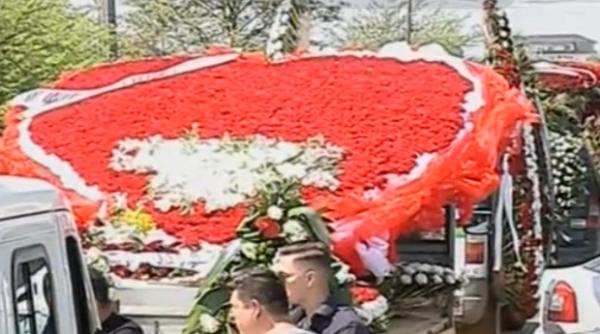 incident la inmormantarea lui fane spoitoru